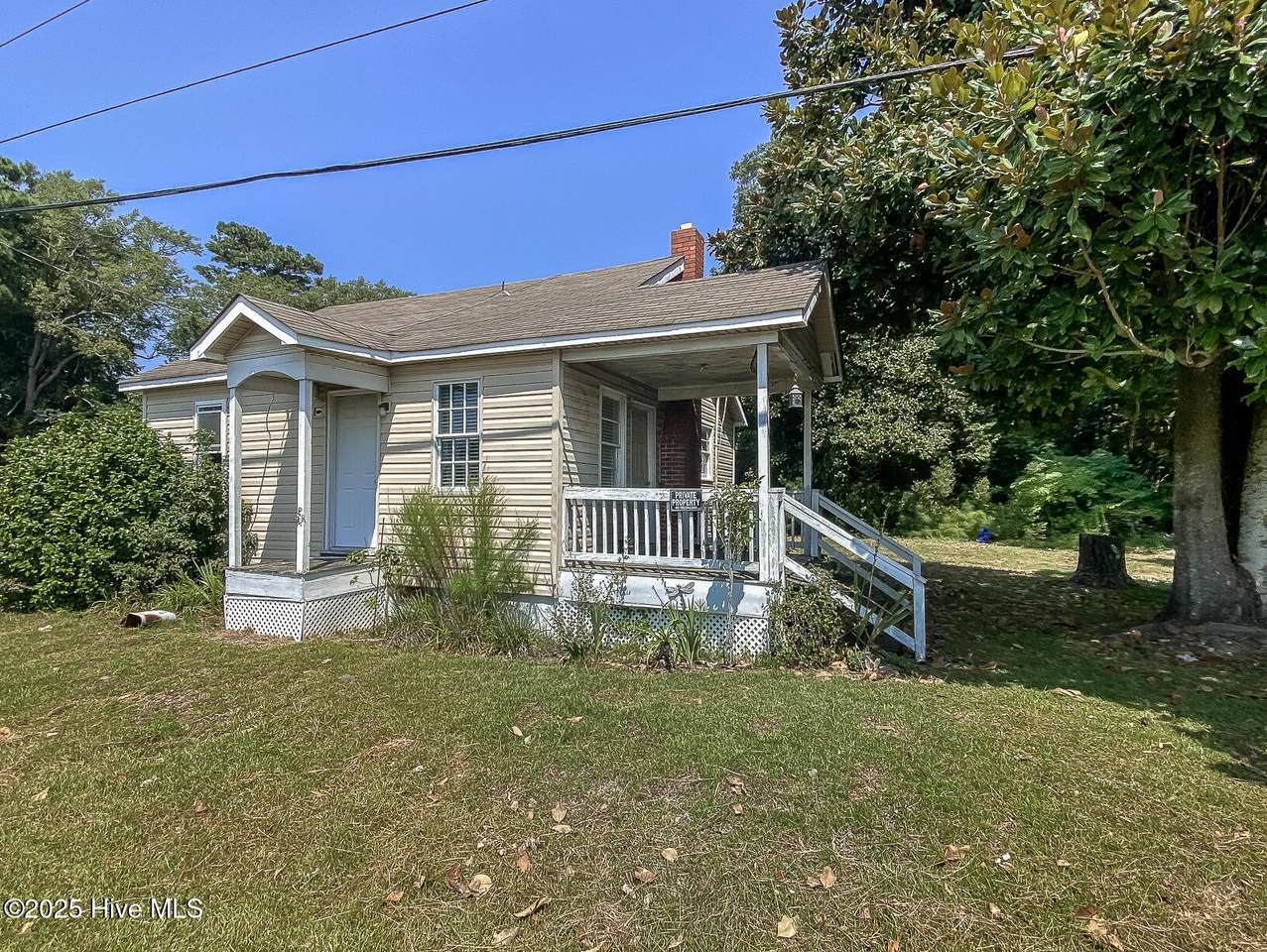 8533 Caratoke Highway - Photo 1