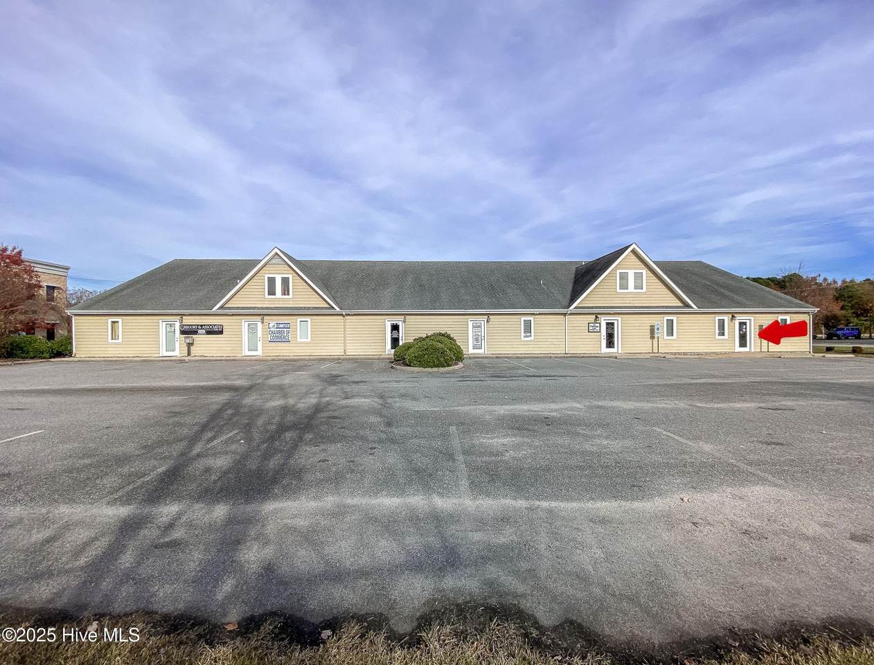 111 Currituck Commercial Drive - Photo 1