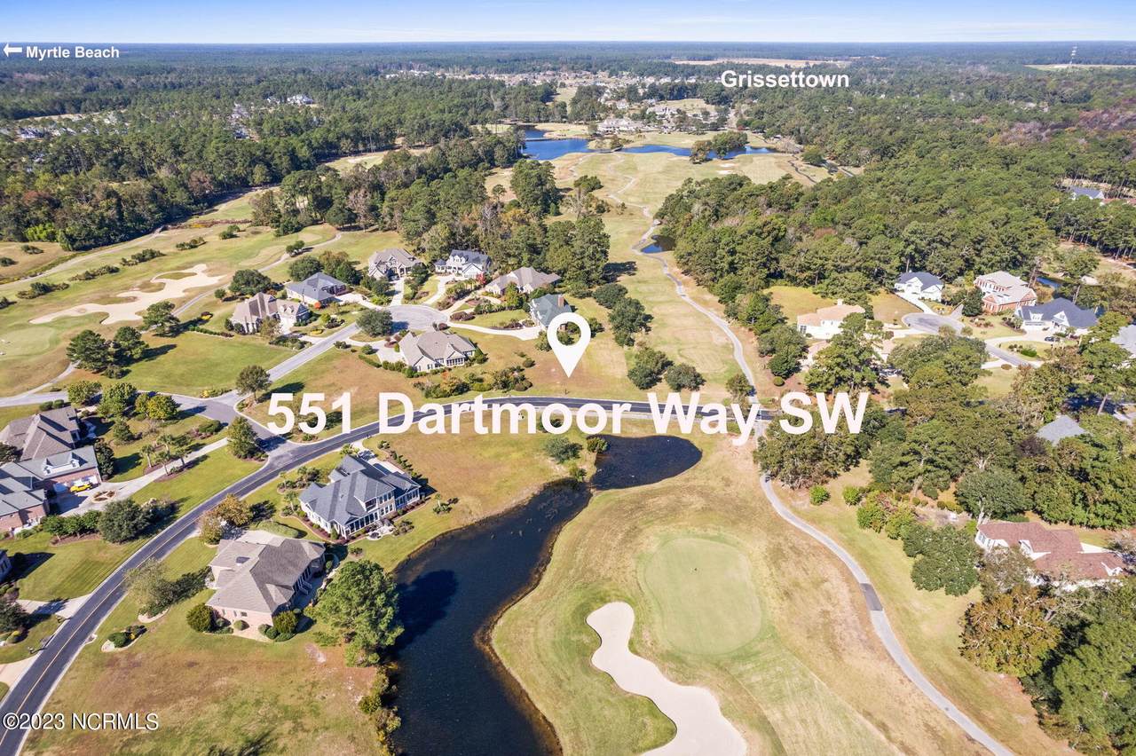 551 Dartmoor Way - Photo 1