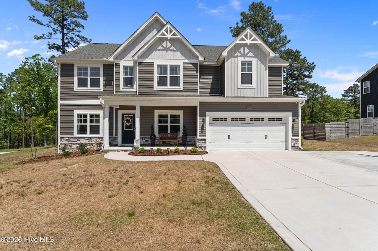 4025 Silver Lane - Photo 1
