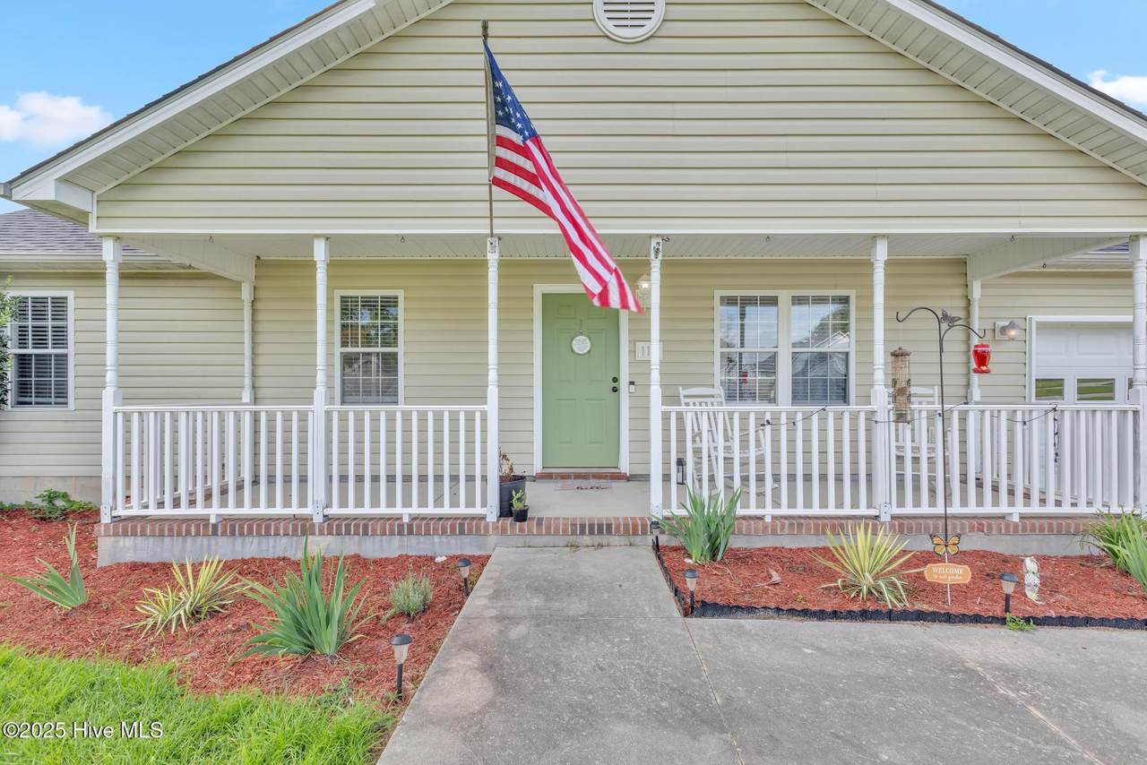 119 Lawndale Lane - Photo 1
