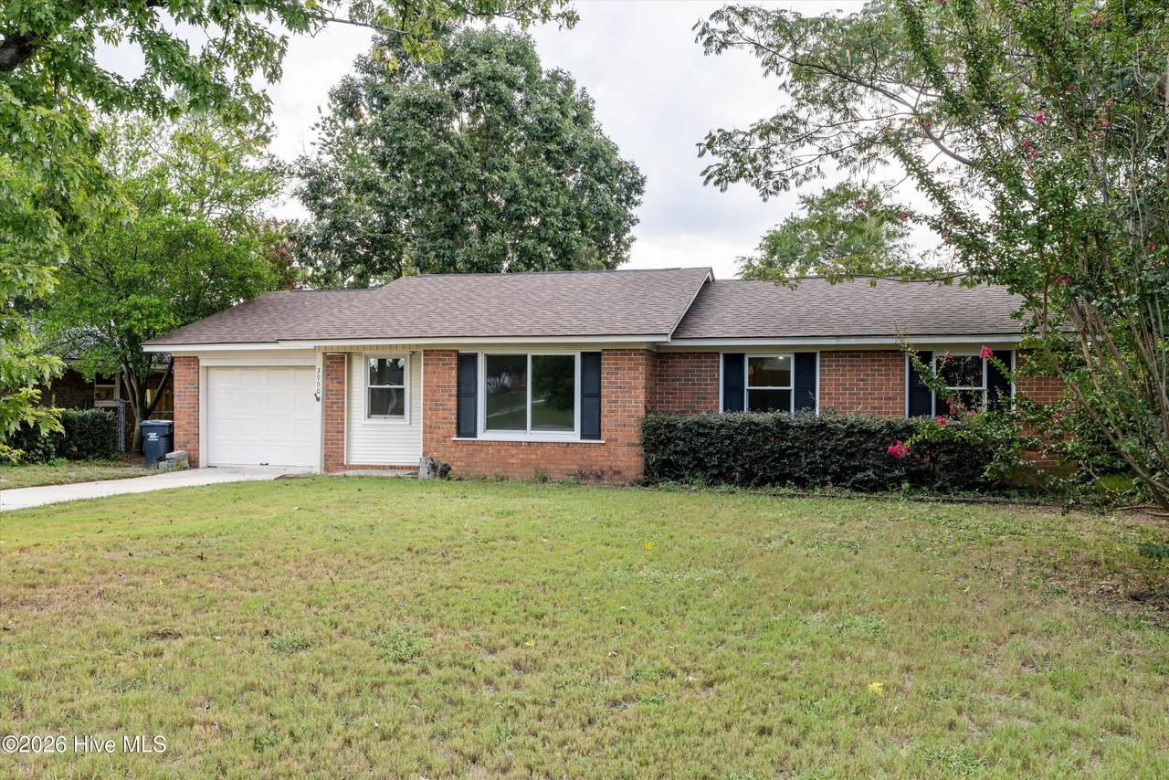 3990 Fairfax Street - Photo 1