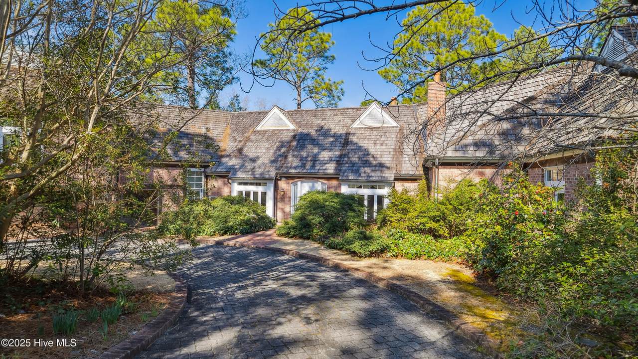 175 Hearthstone Road - Photo 1