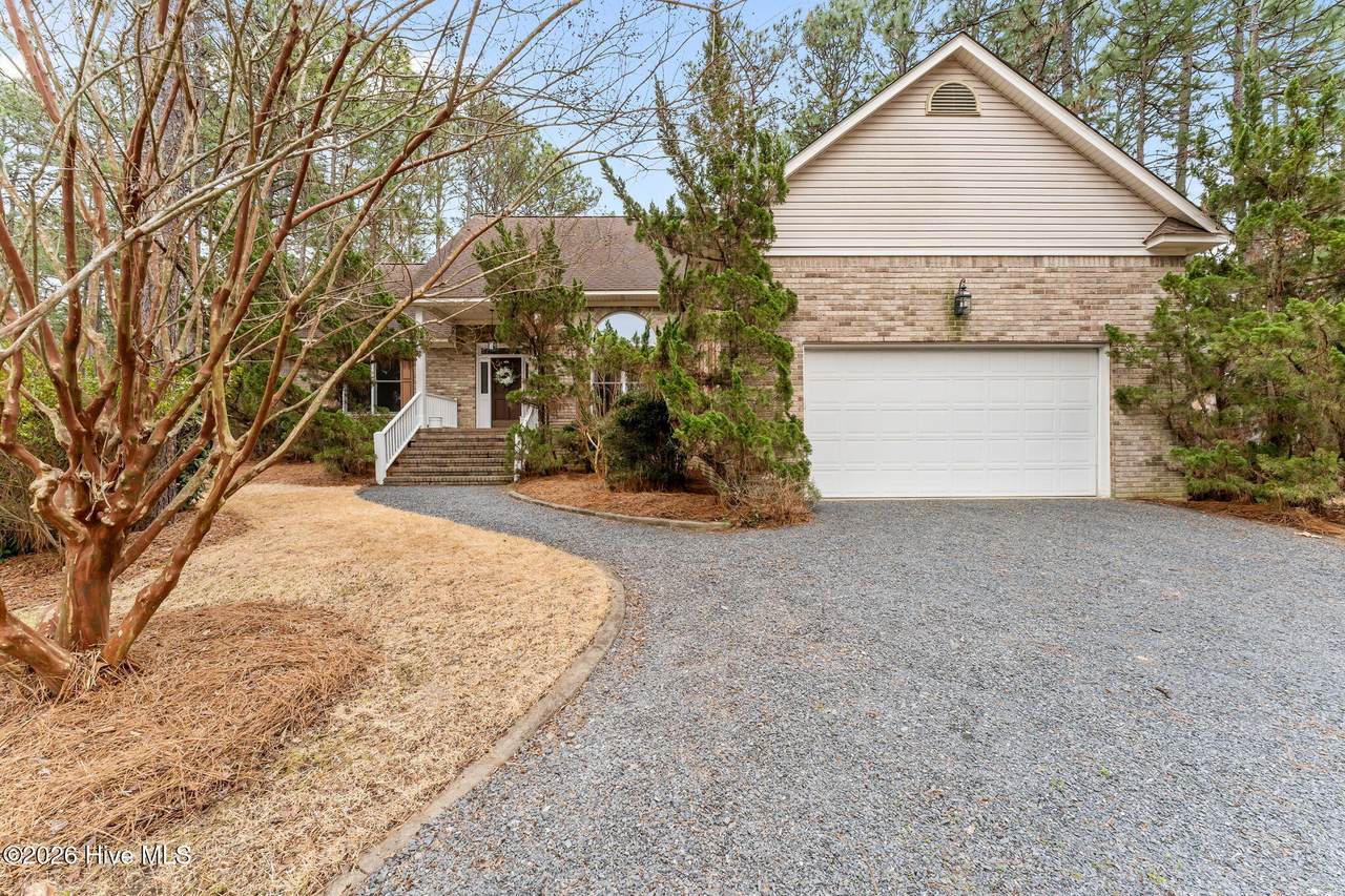12 Chestnut Court - Photo 1