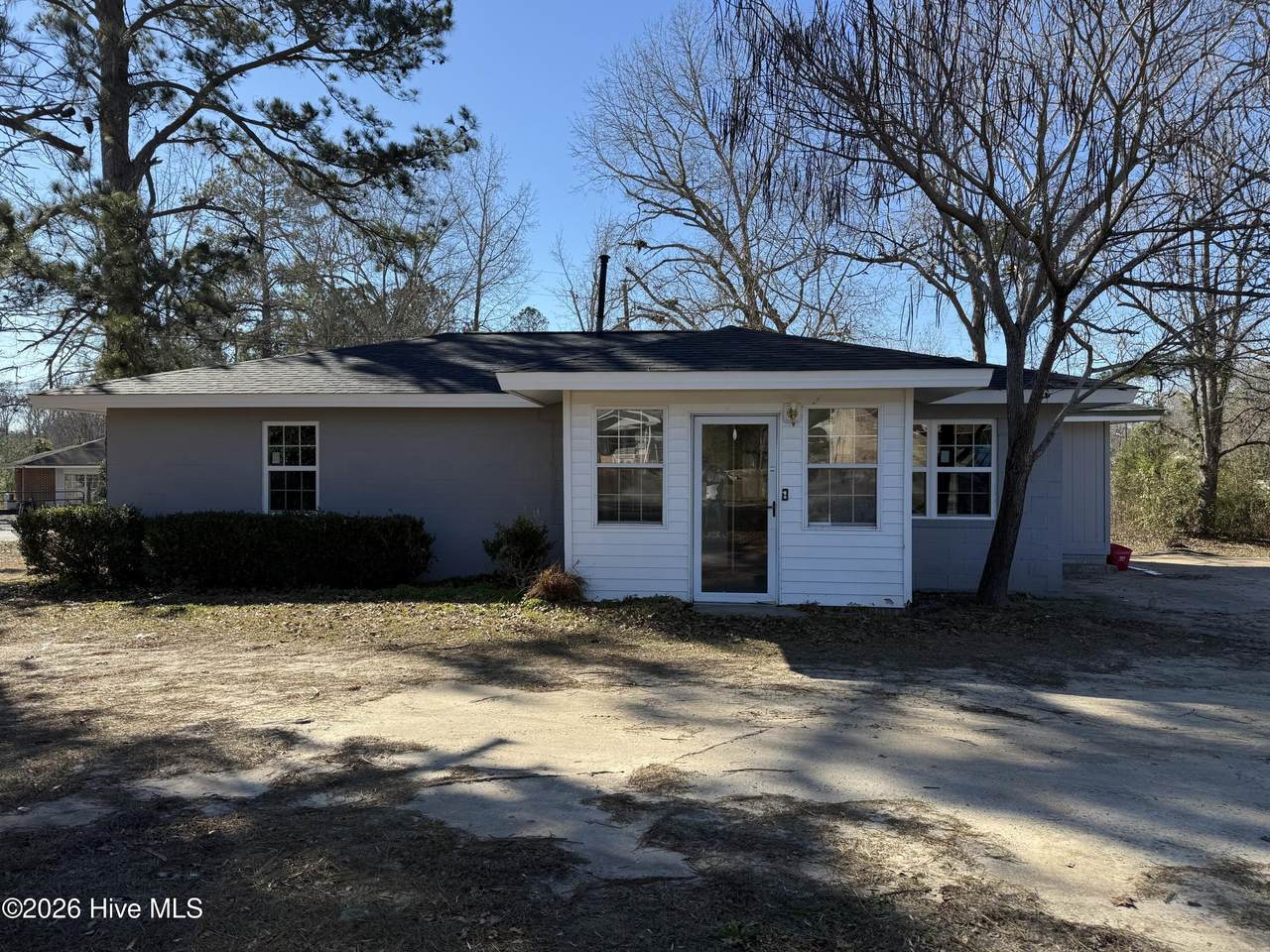 110 Waynesboro Highway - Photo 1