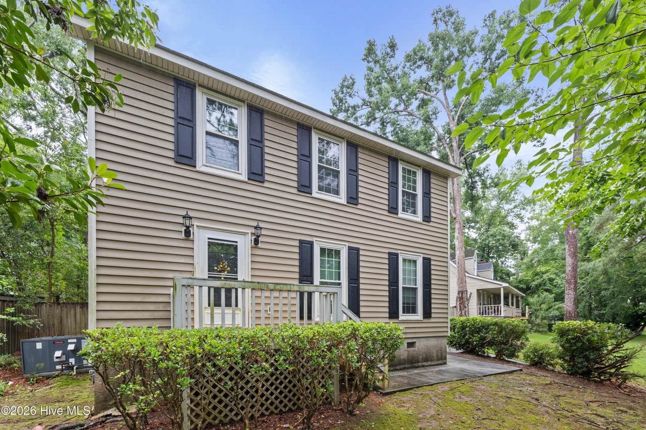 415 Bristol Road - Photo 1
