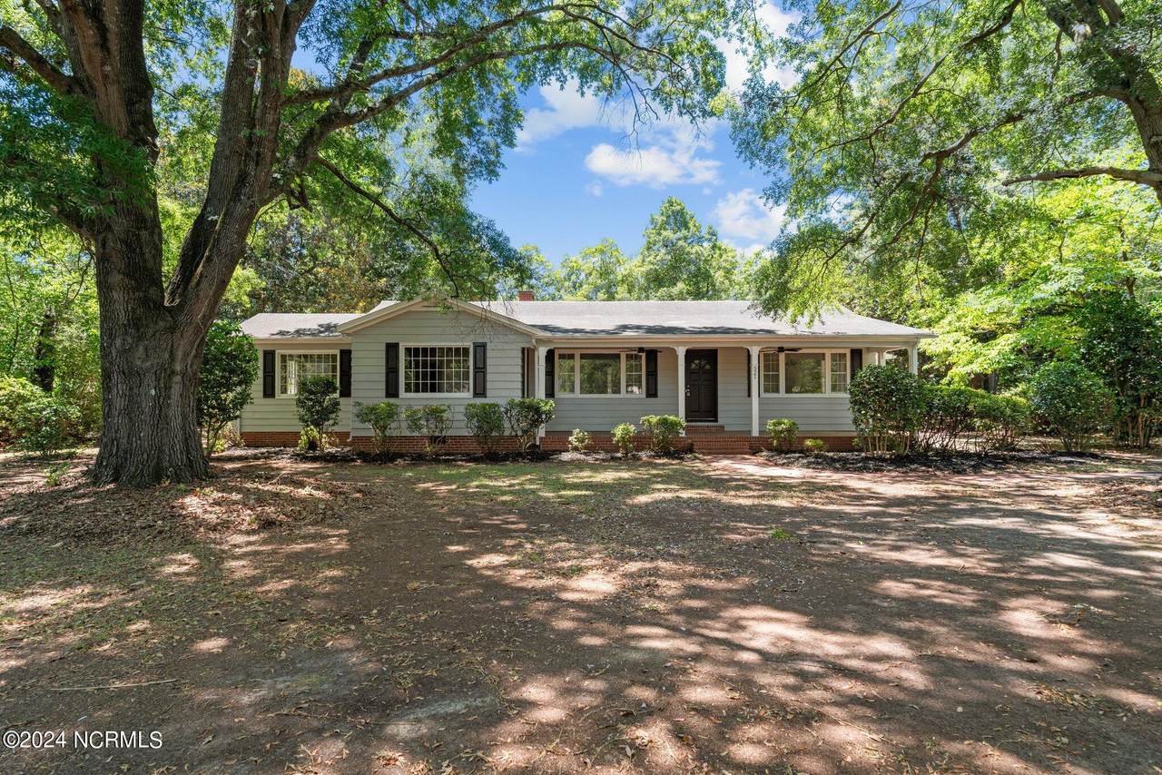 521 Main Street - Photo 1