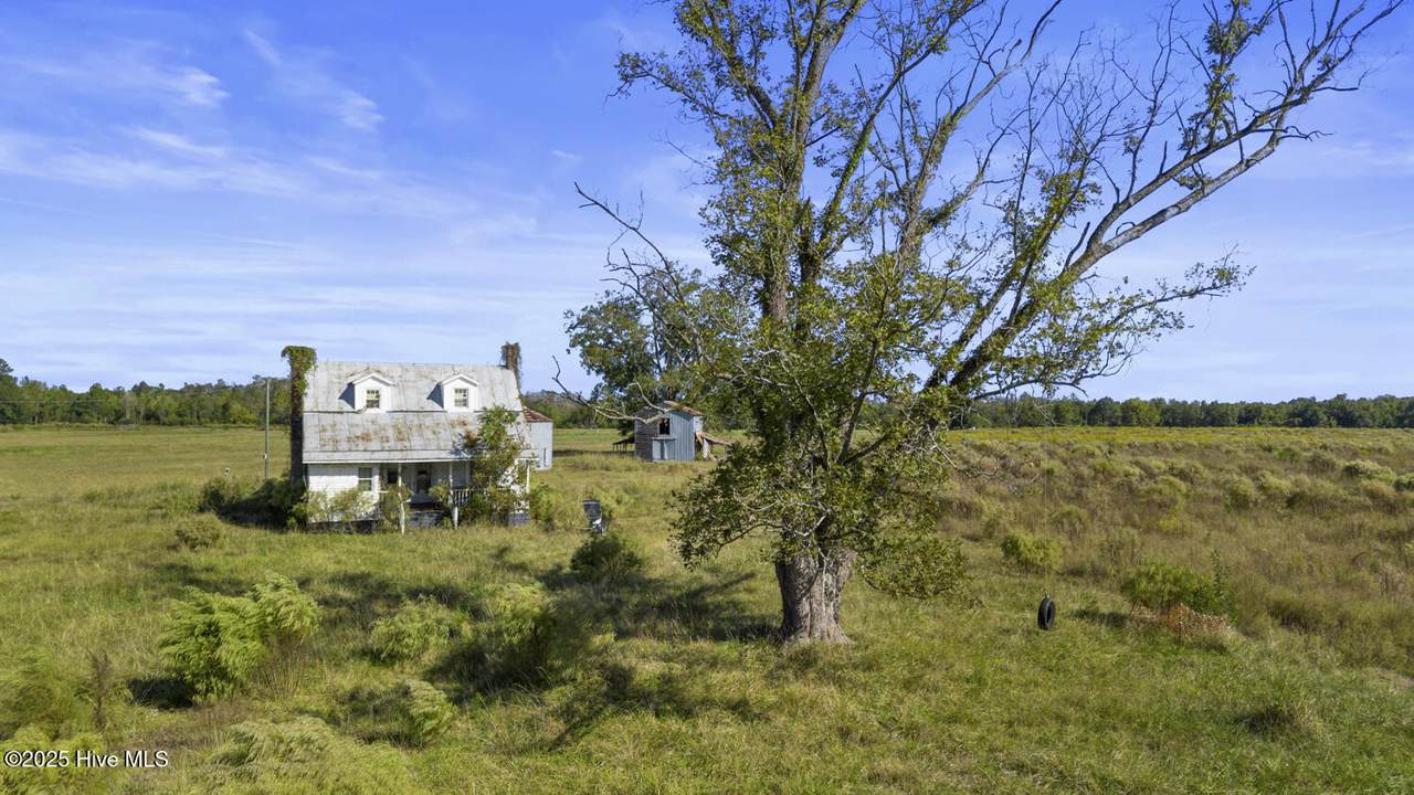 2438 White Oak River Road - Photo 1