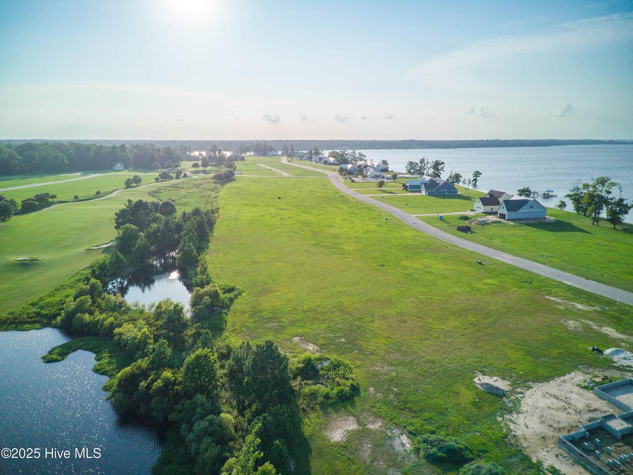 136 Royal Way - Photo 1