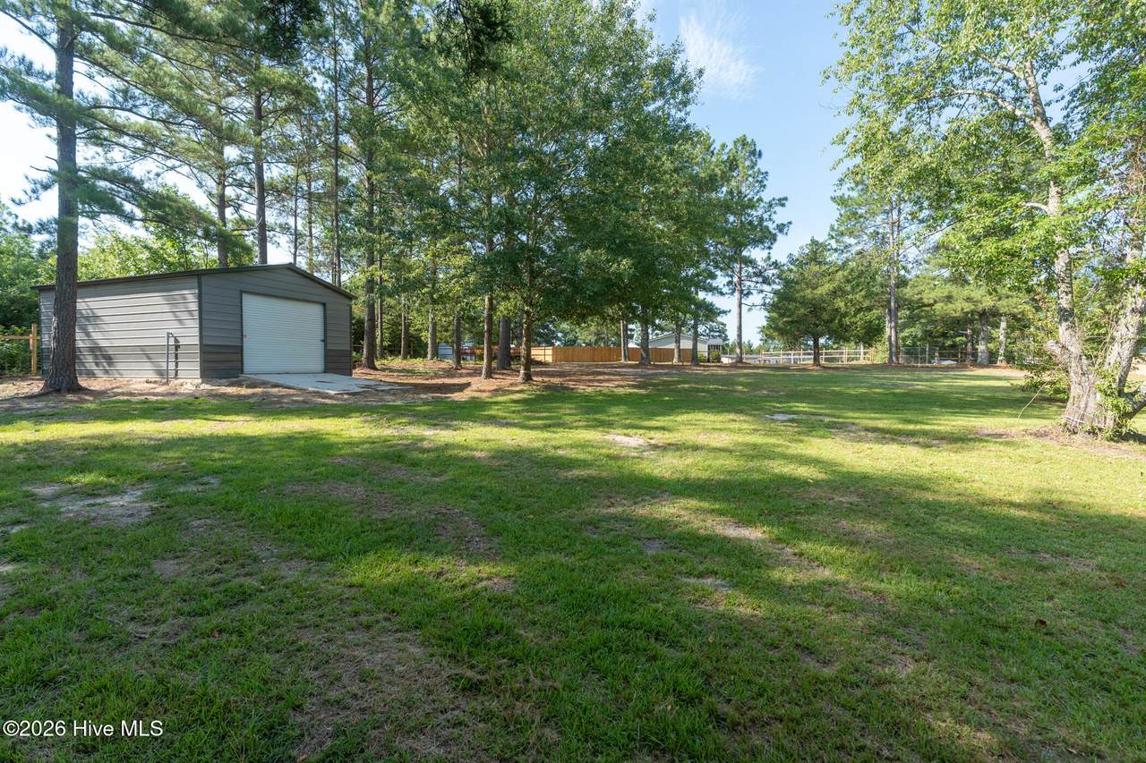 137 Nelson Road - Photo 1