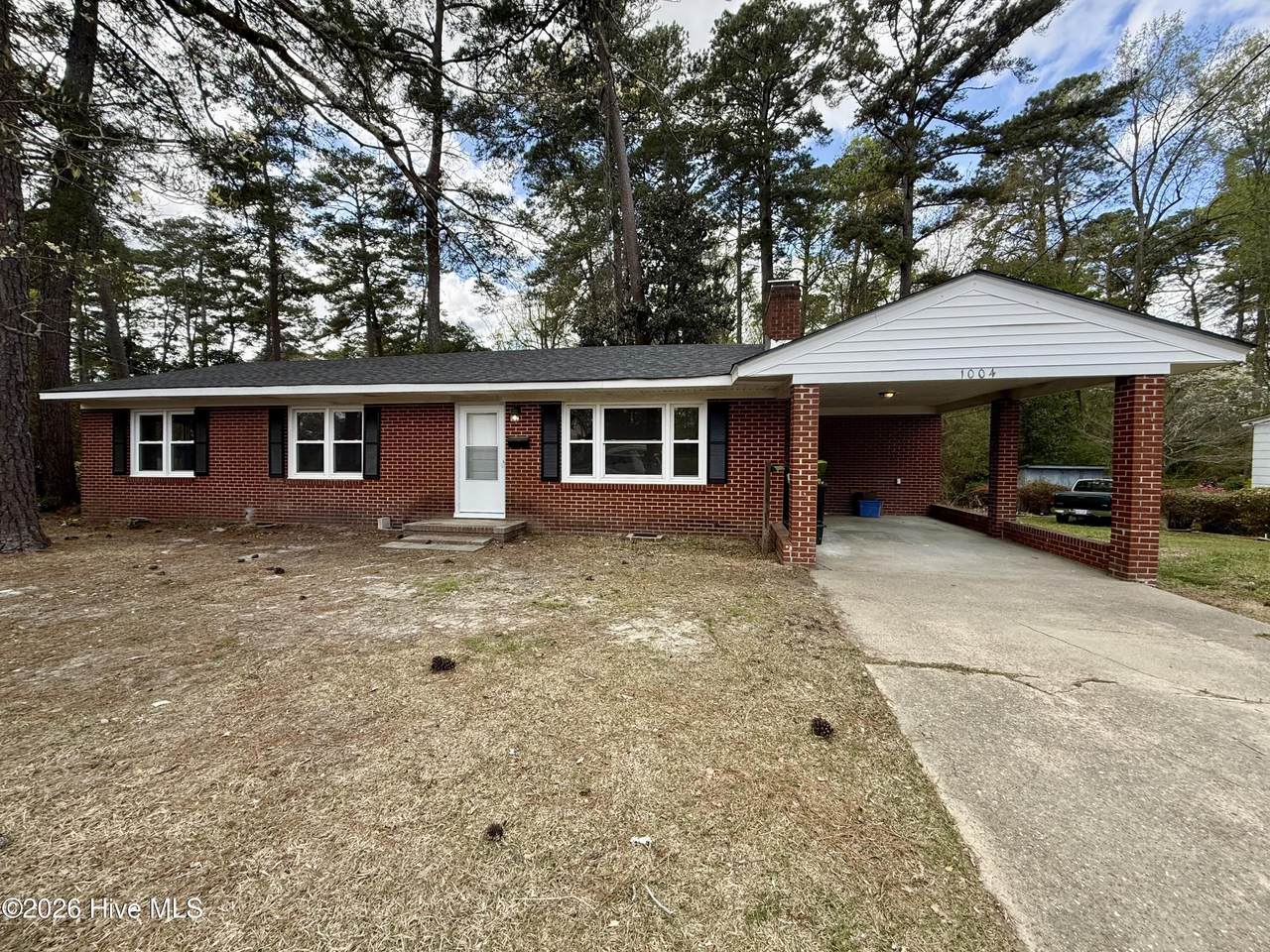 1004 Hyland Avenue - Photo 1