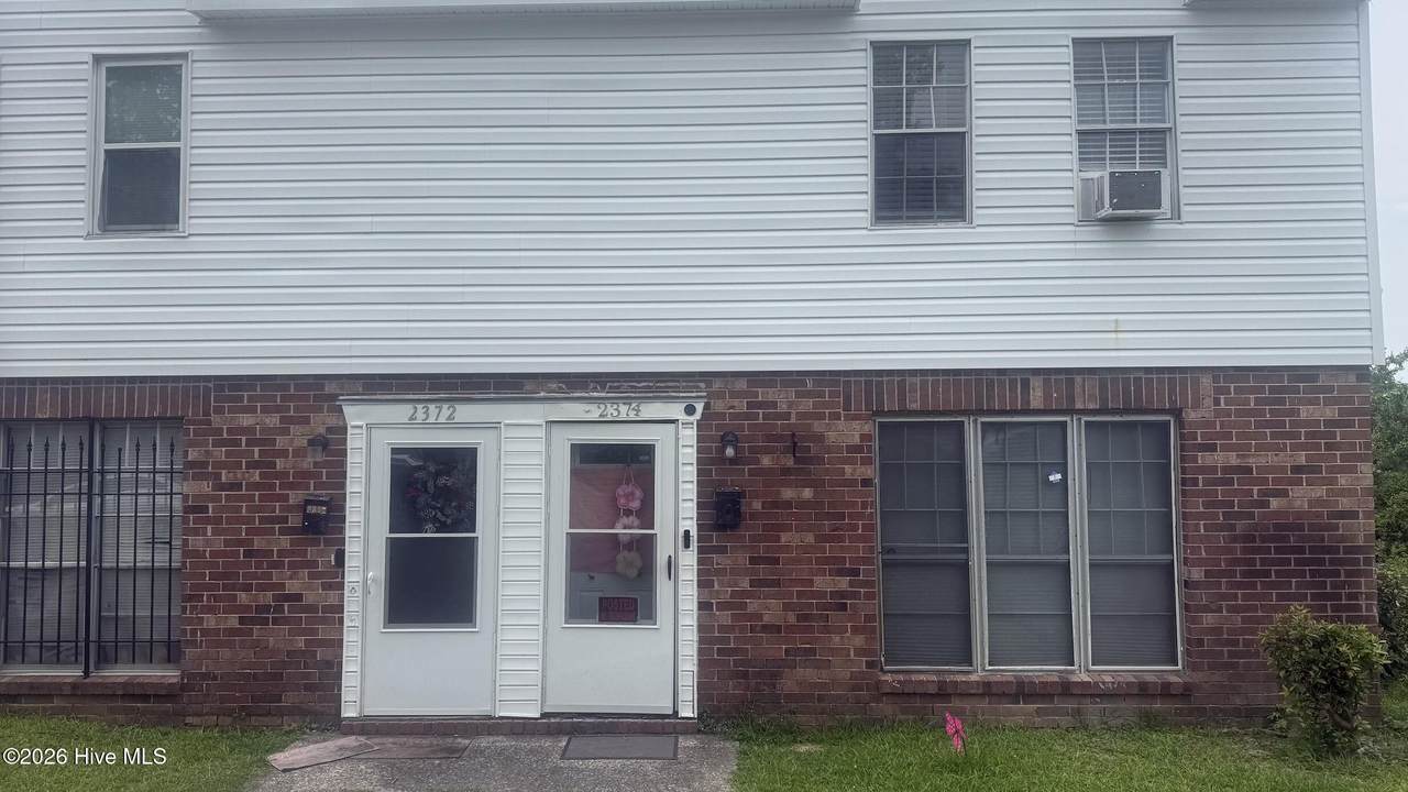 2374 Winston Way - Photo 1