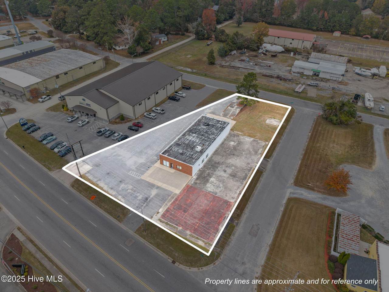 852 5th Street - Photo 1