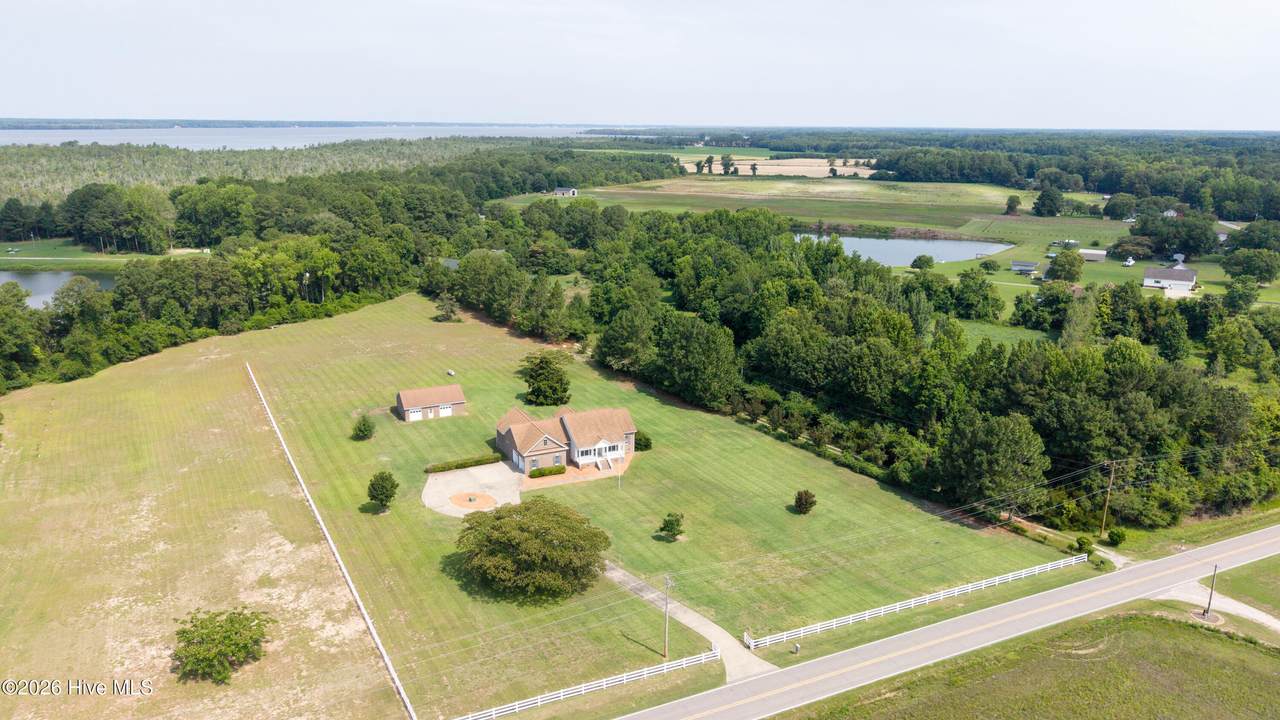 115 Tip Toe Road - Photo 1