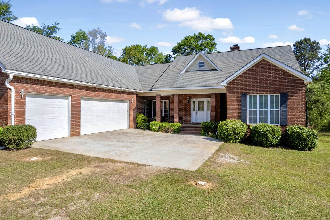 1197 Jefferson Boulevard - Photo 1