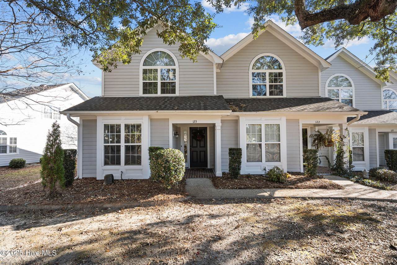 6211 Wrightsville Avenue - Photo 1