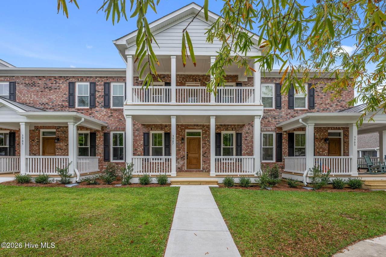 3907 Harkers Way - Photo 1