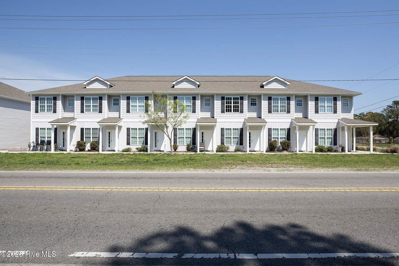 101 Dresser Lane - Photo 1