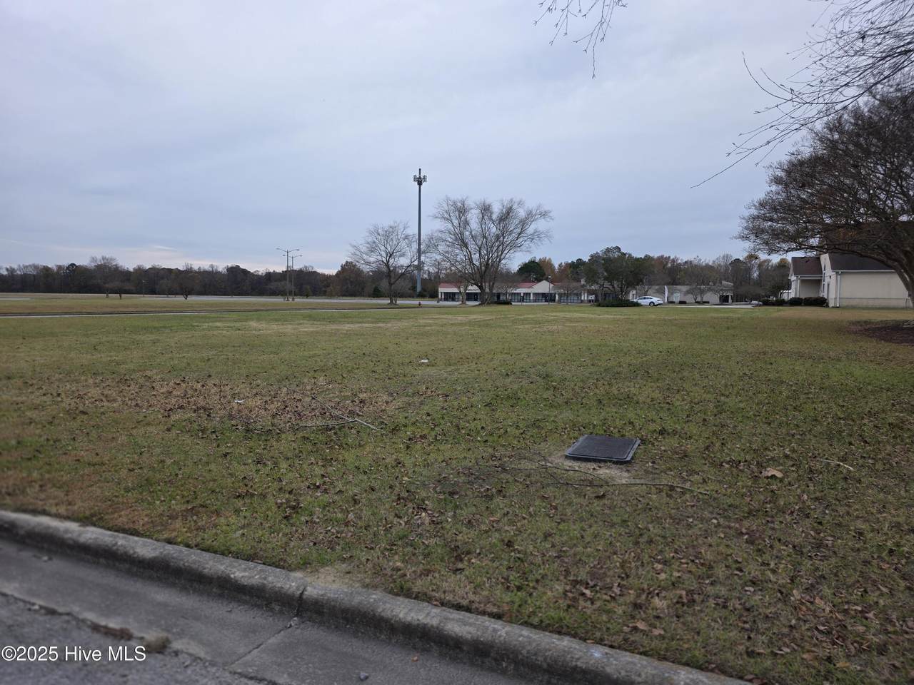 806 Park Street - Photo 1