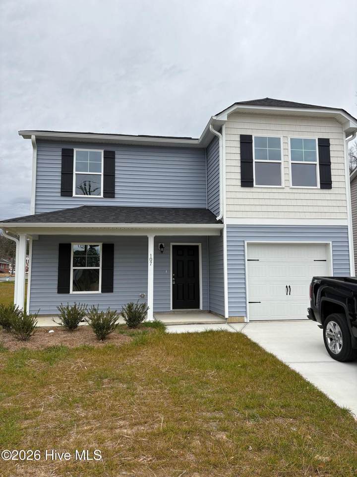 107 Highland Avenue - Photo 1