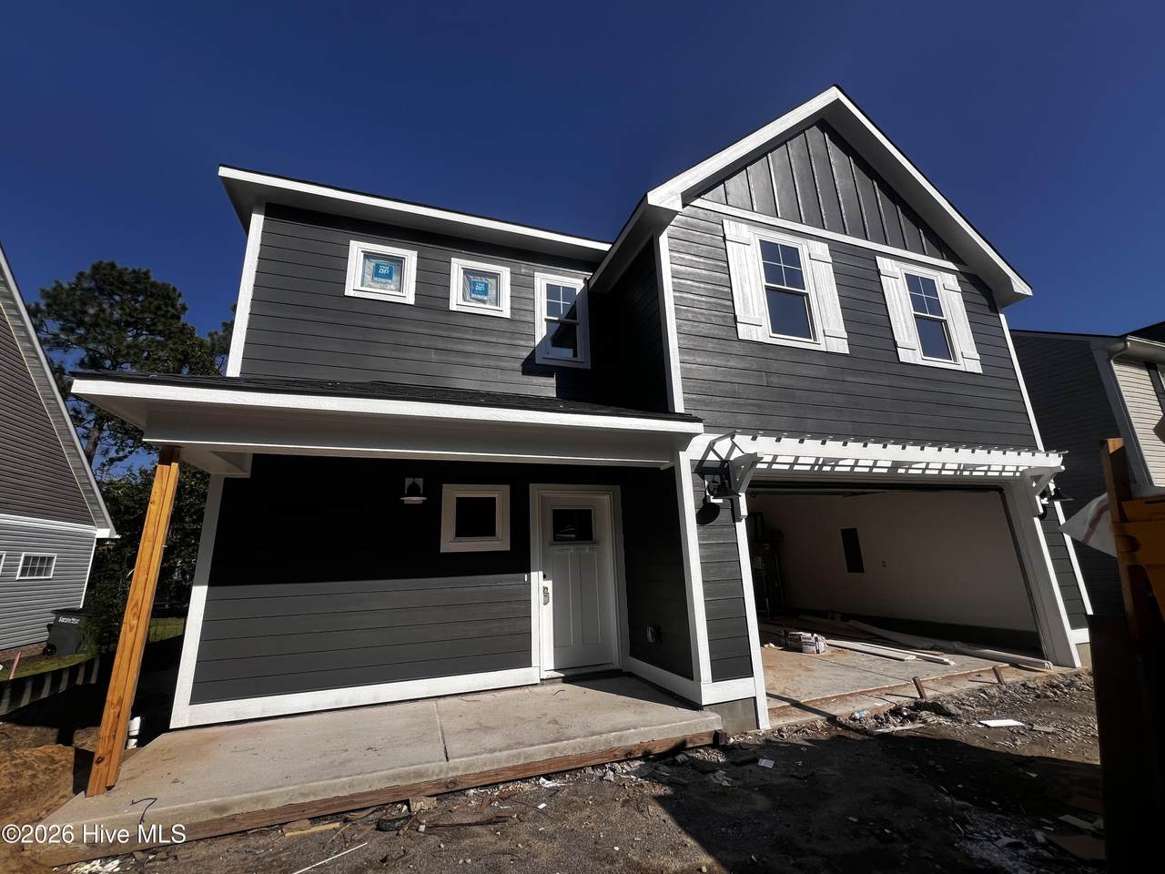 725 Thrush Drive - Photo 1