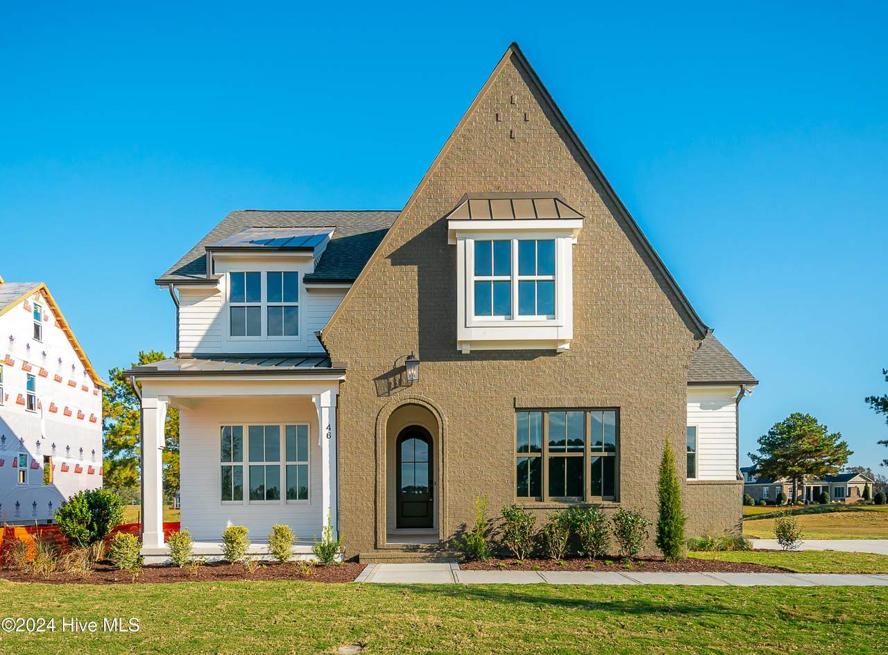 46 Pine Tree Point - Photo 1