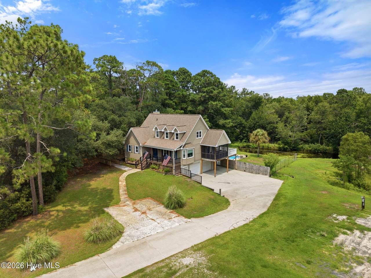 7130 River Road - Photo 1