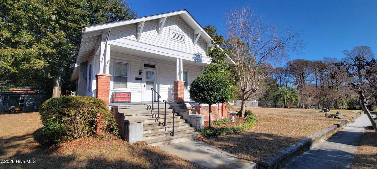 2107 Creecy Avenue - Photo 1