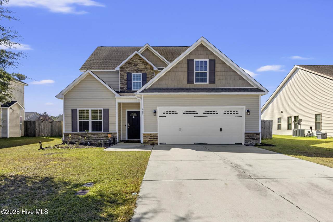 943 Dynamo Lane - Photo 1