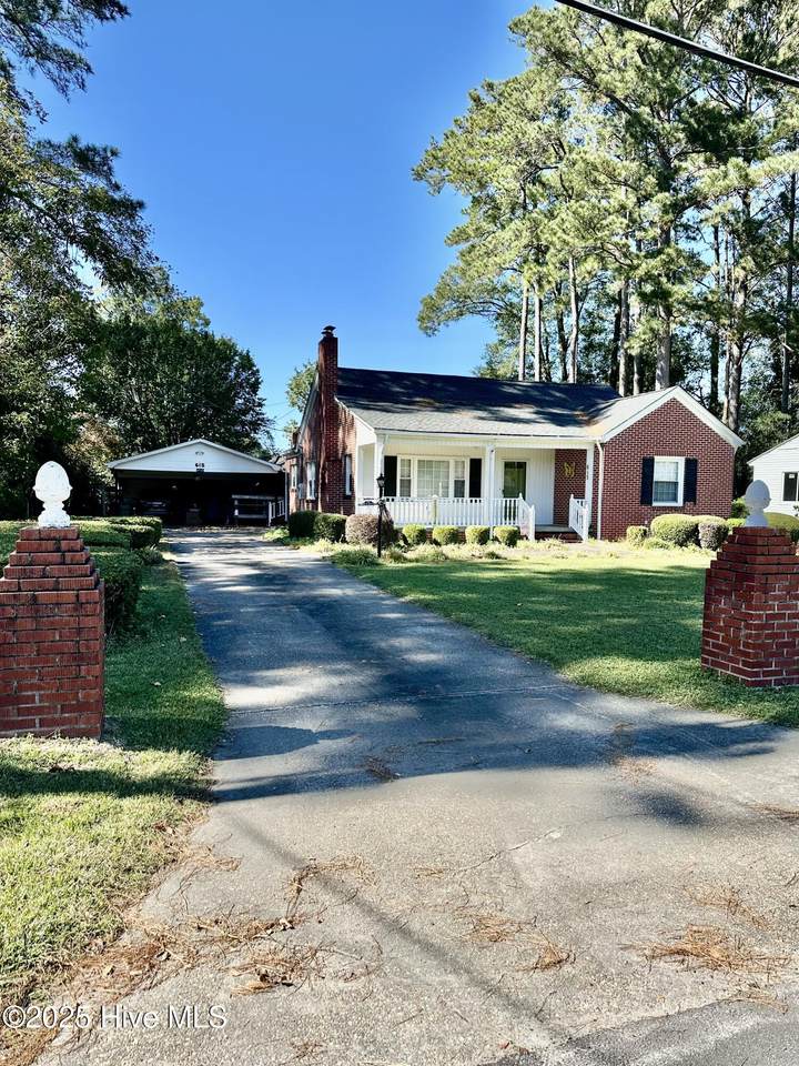 615 Elm Street - Photo 1