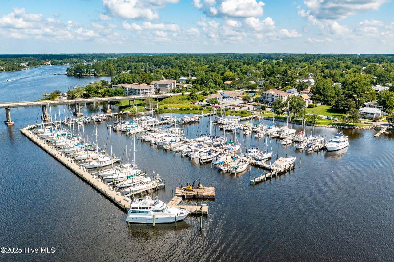 516 Water Street - Photo 1