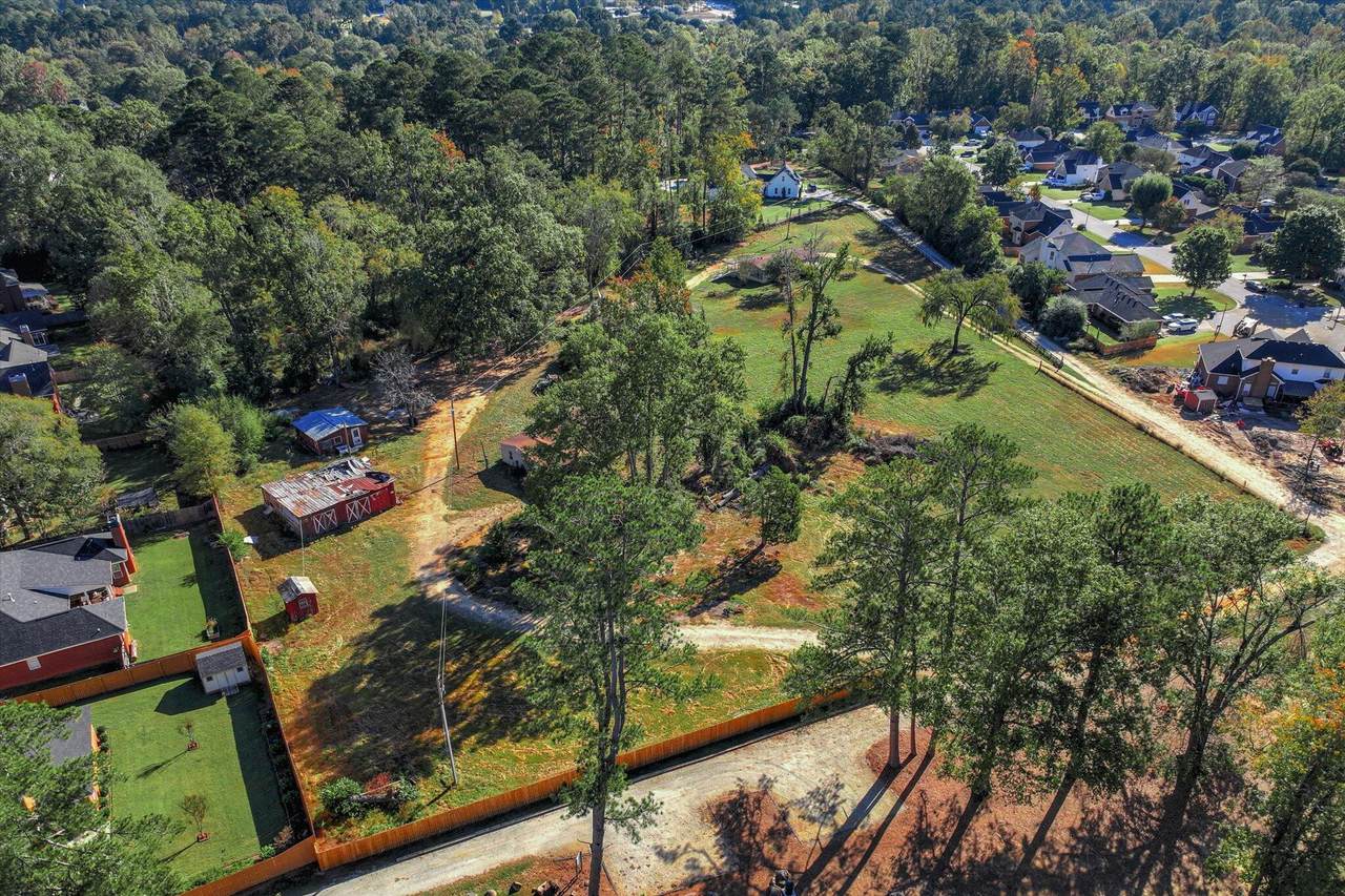 1031,1041 Hardy Lake Road - Photo 1