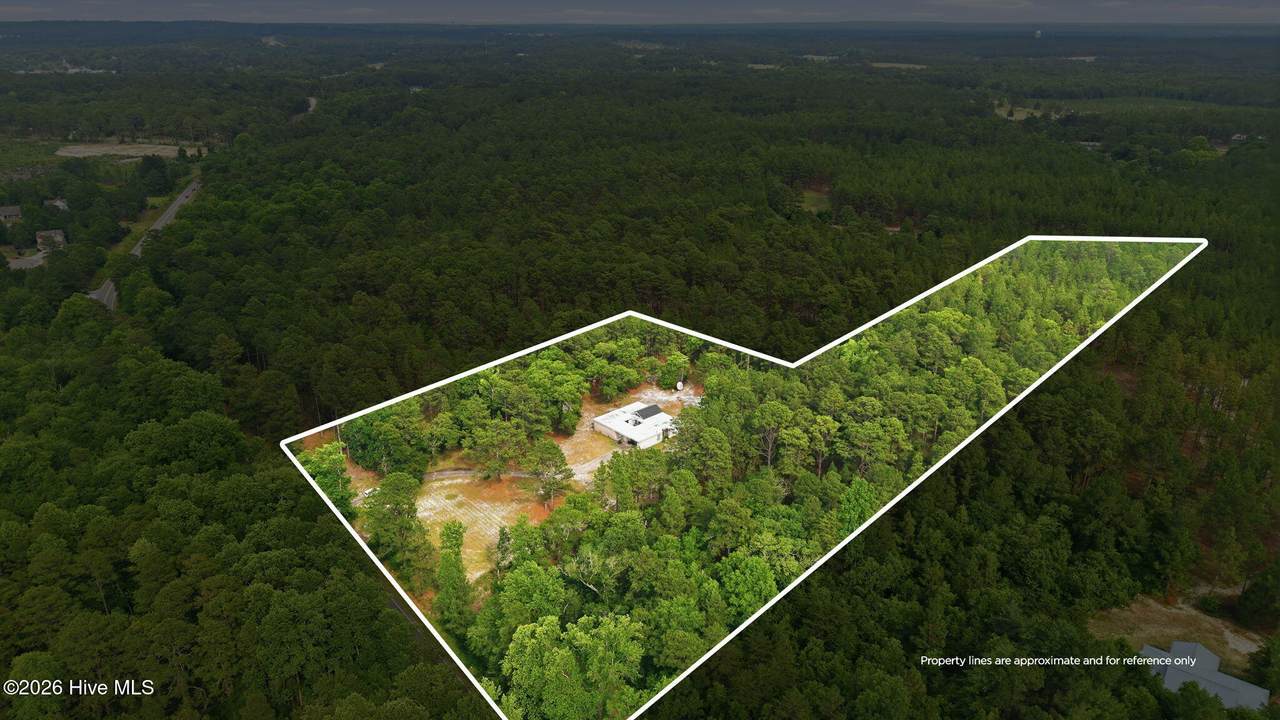 631 Roseland Road - Photo 1