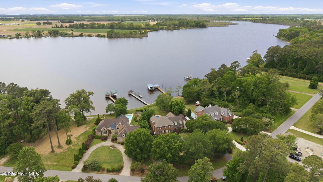 932 Small Drive - Photo 1