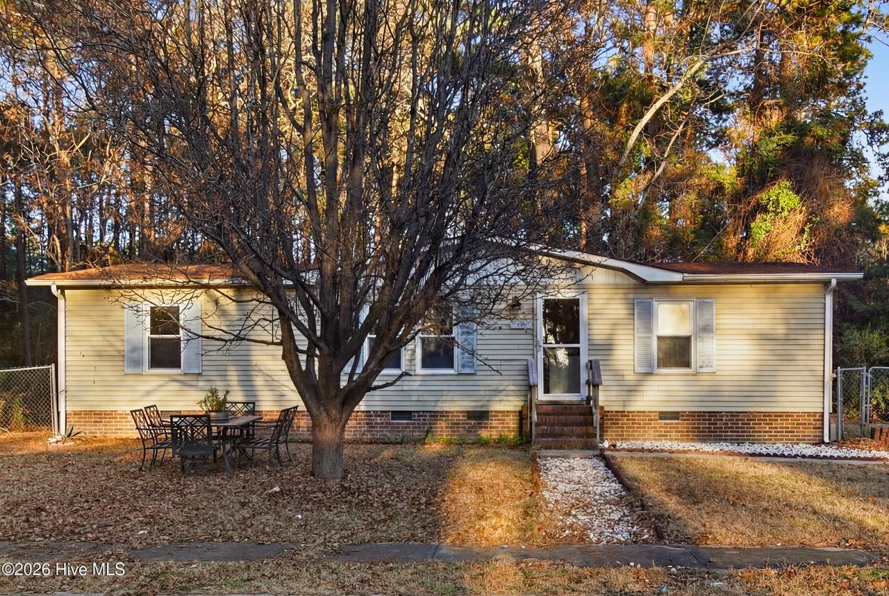 106 Paula Place - Photo 1