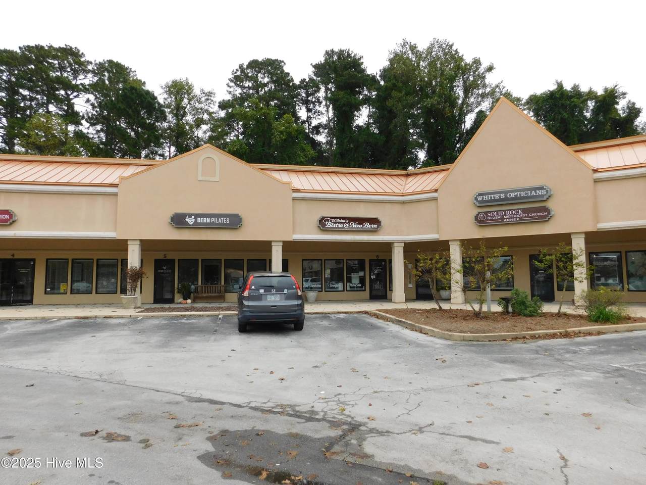 3515 Trent Road - Photo 1