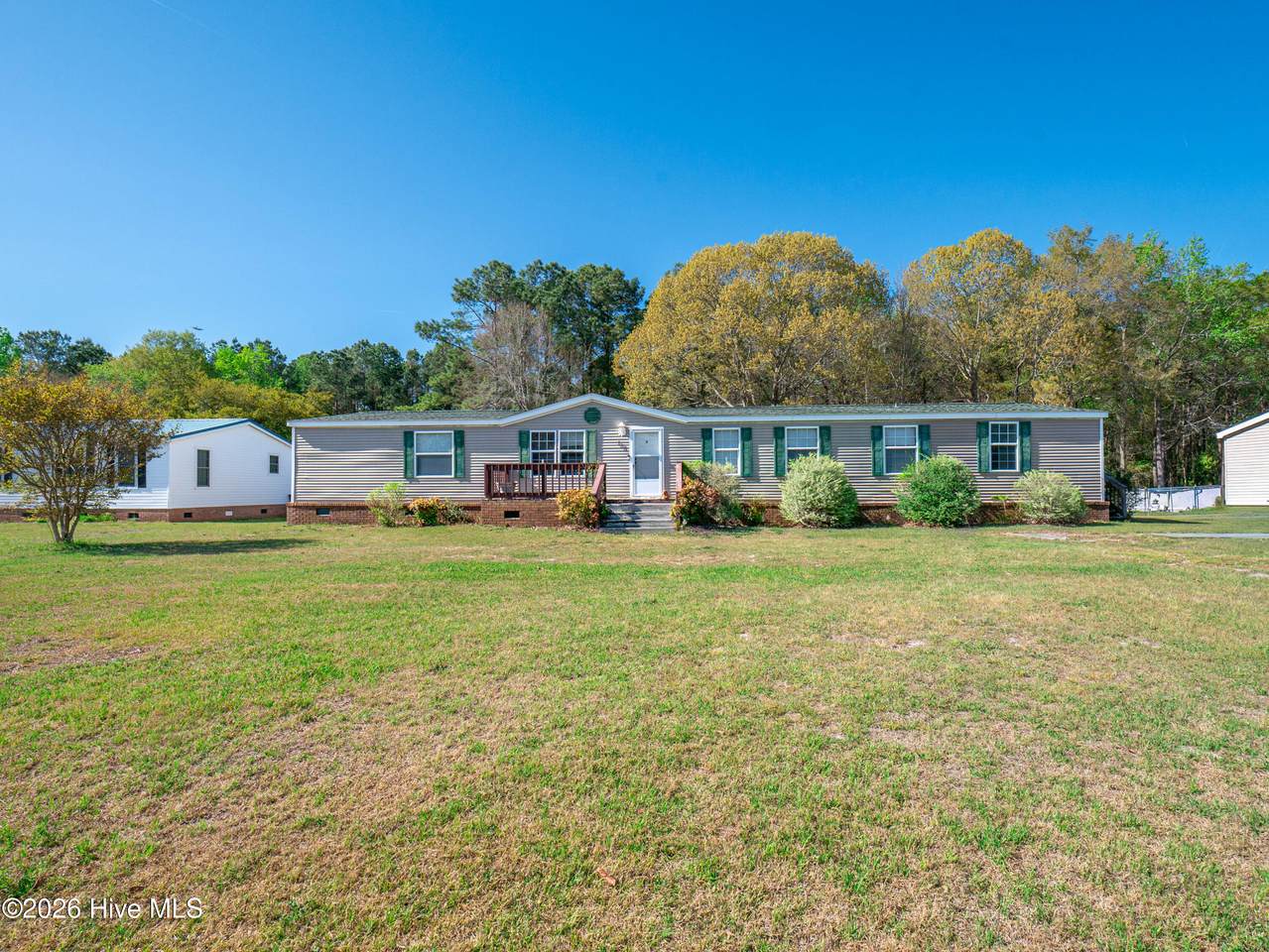 108 Manchester Lane - Photo 1