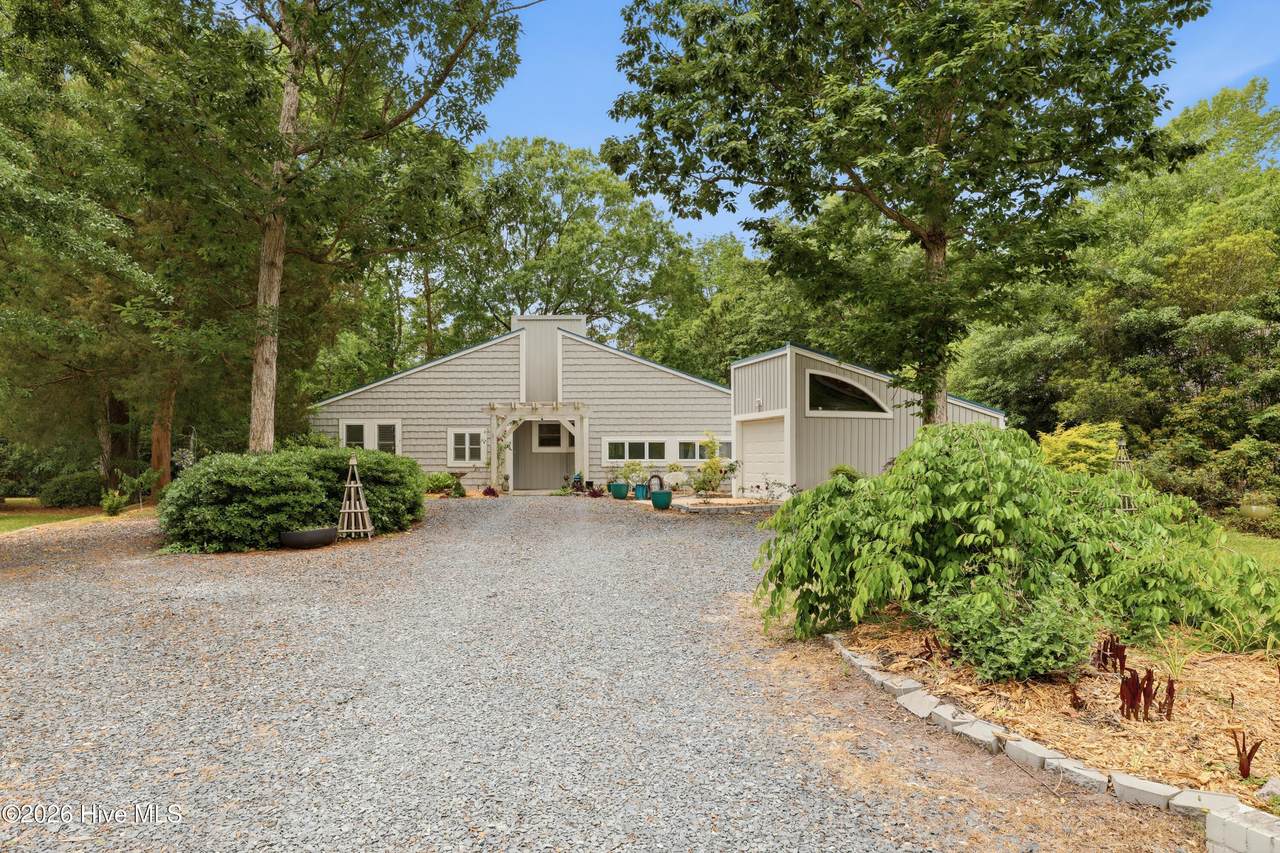 7 Oakbark Court - Photo 1