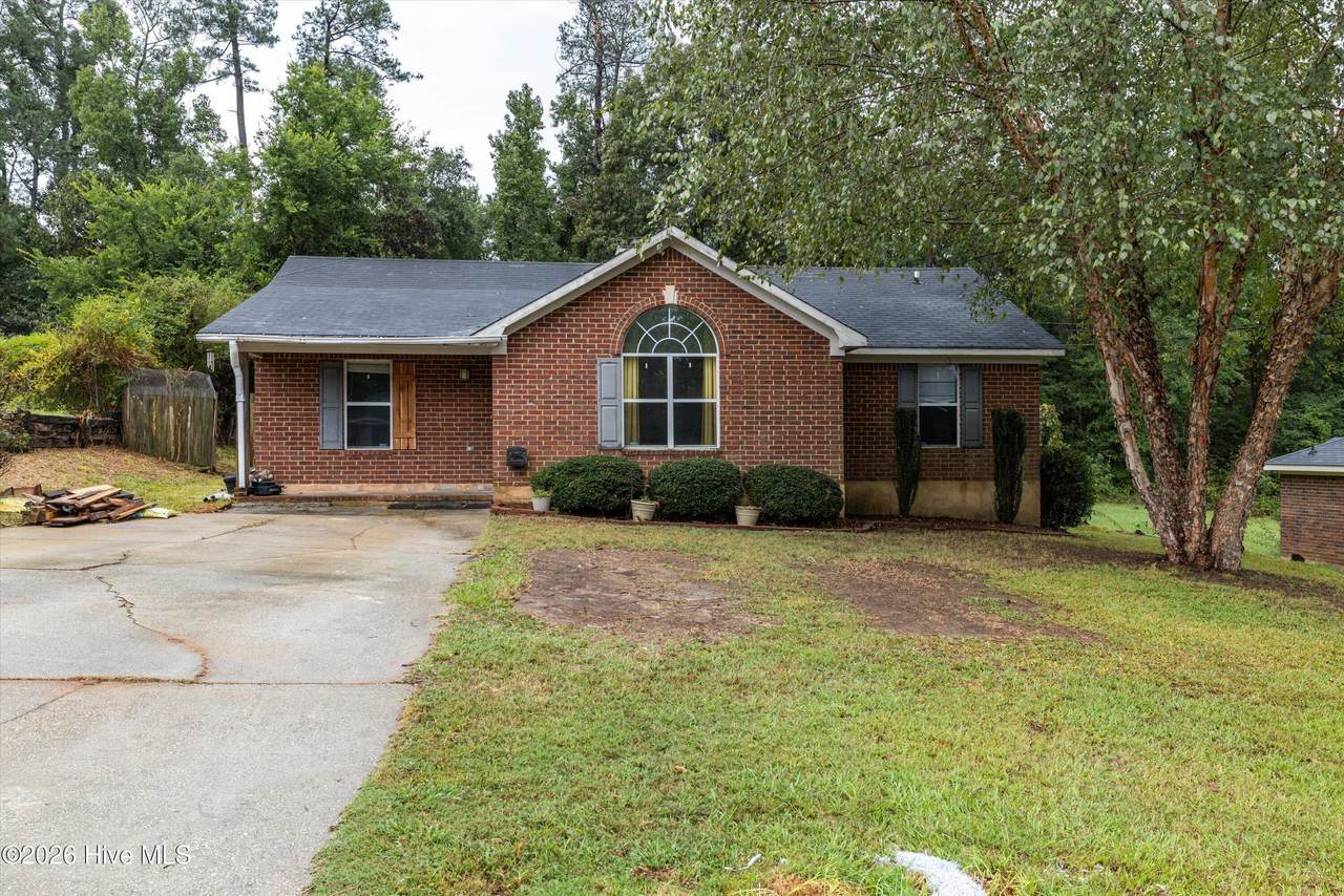 1023 Cedarview Circle - Photo 1