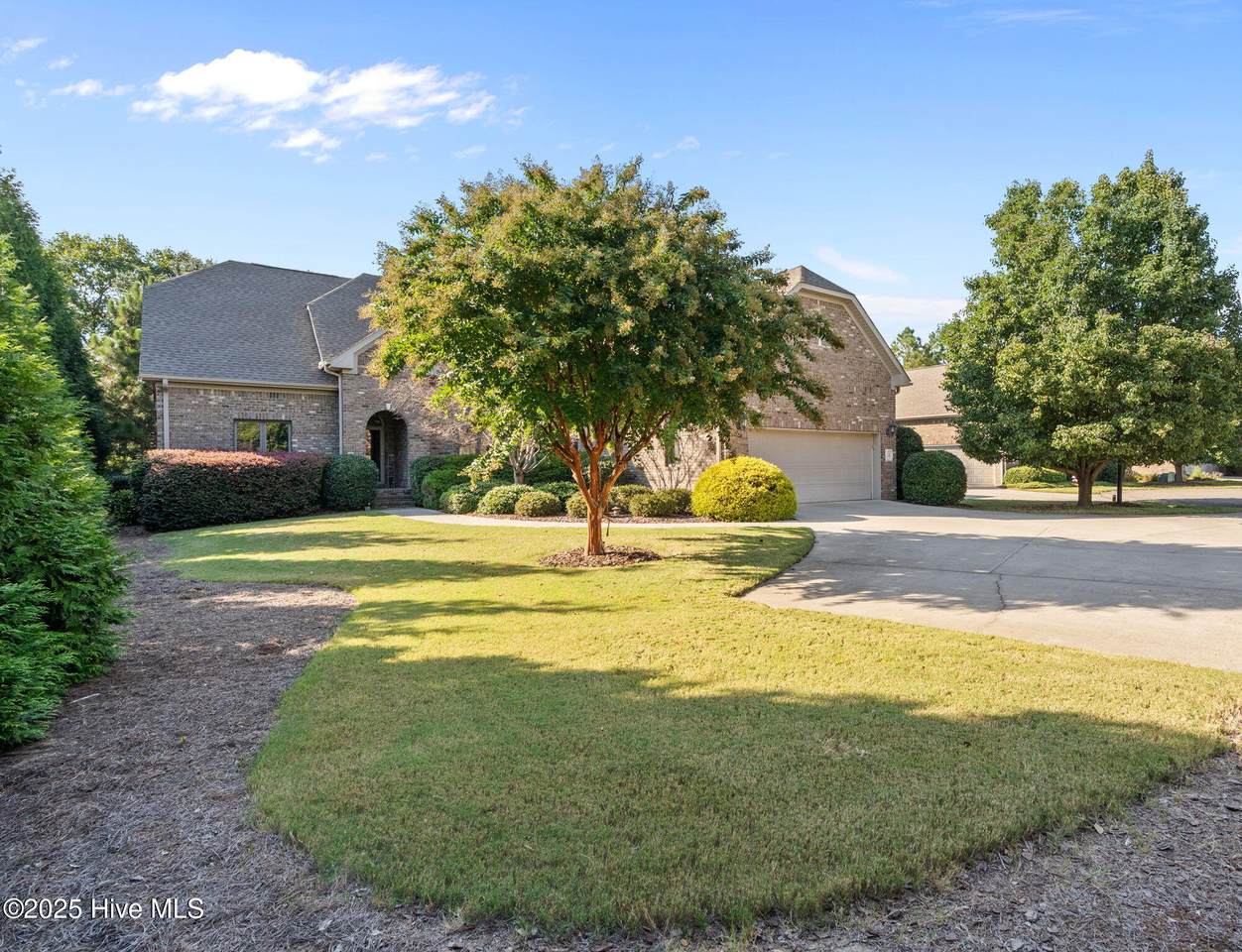 3 Victoria Way - Photo 1