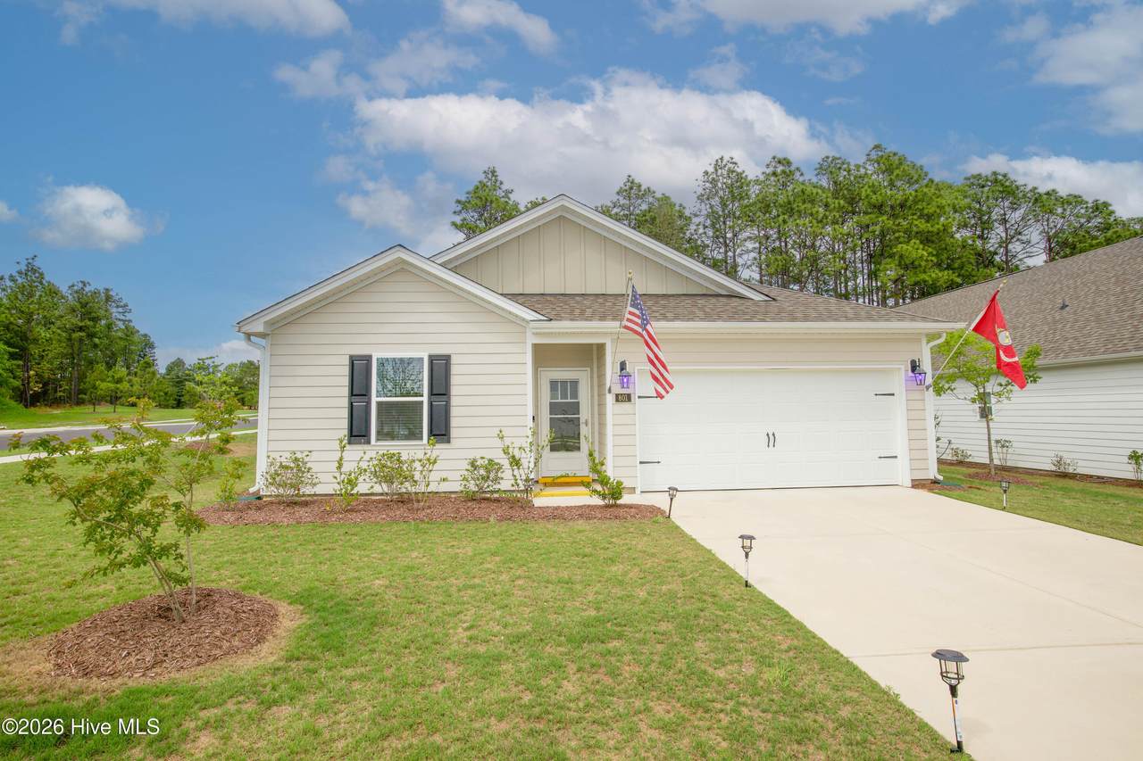 801 Amster Way - Photo 1
