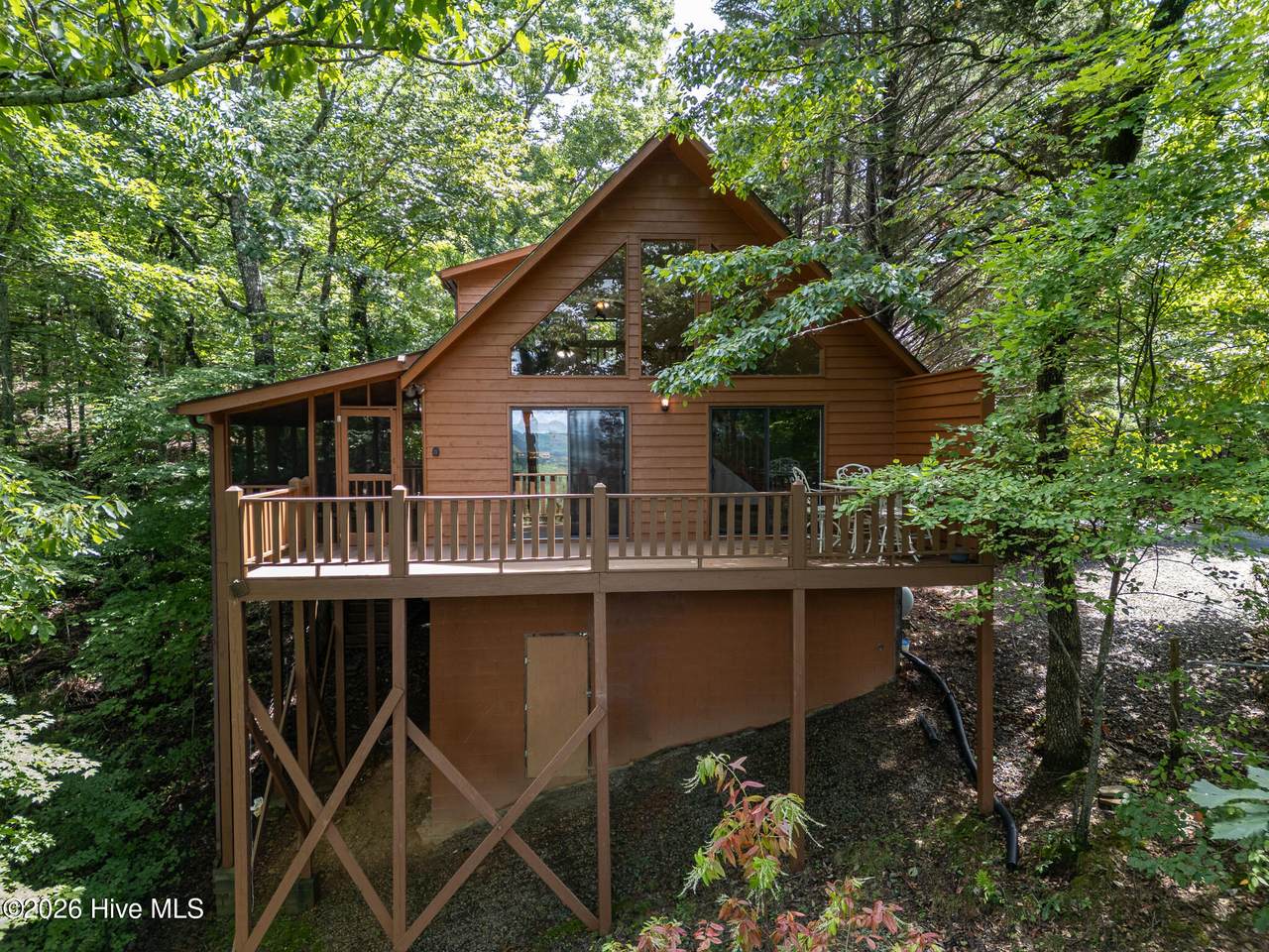 425 Boyd Ridge Drive - Photo 1