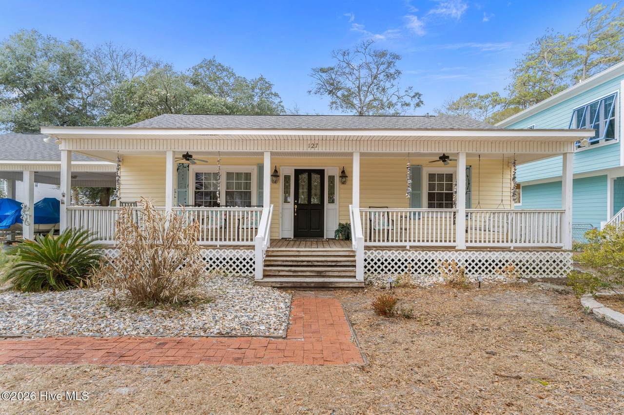 127 18th Street - Photo 1