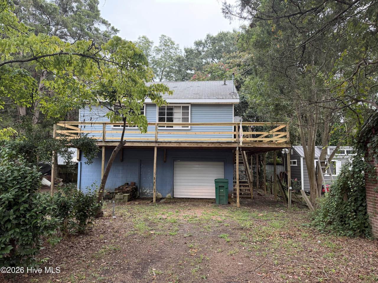 309 Academy Street - Photo 1