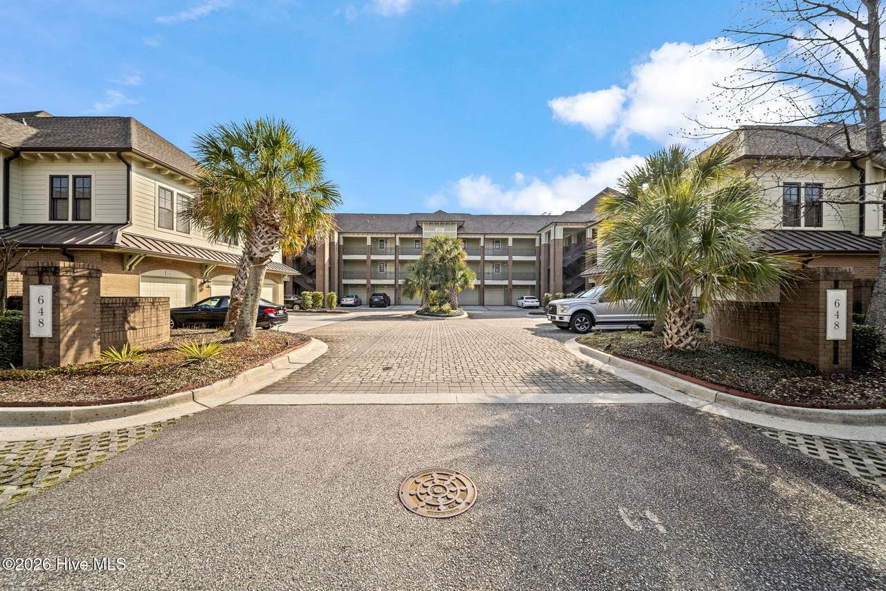 648 Village Park Drive - Photo 1