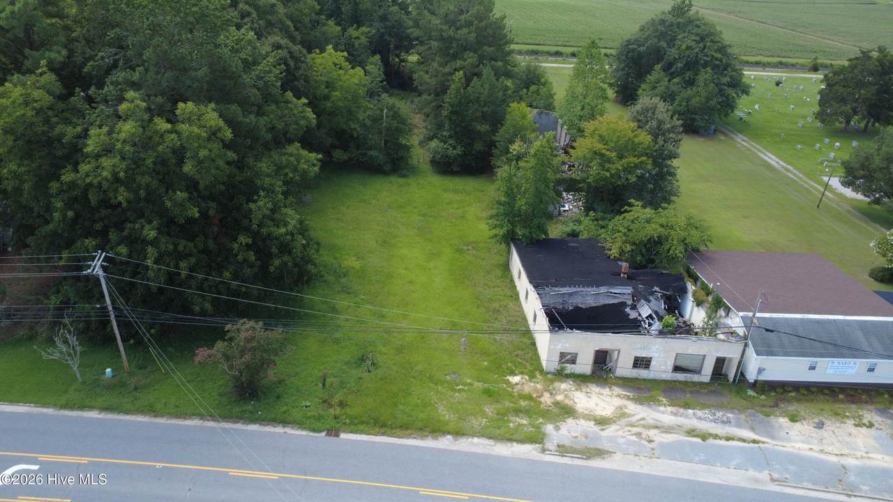 901 Academy Street - Photo 1