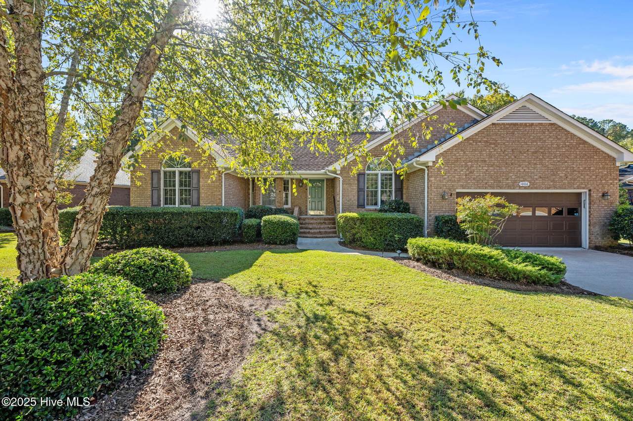 1006 Laurel Valley Drive - Photo 1