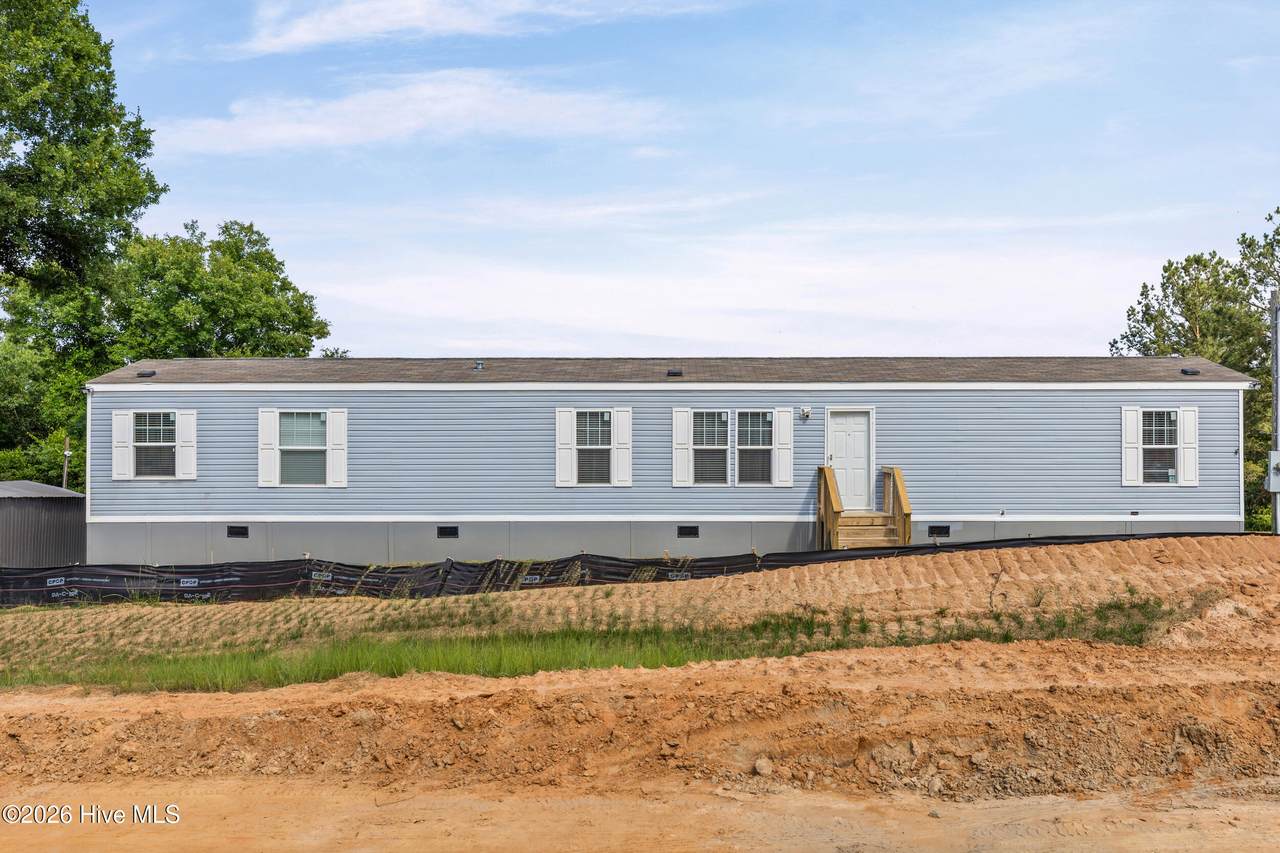 2160 Mcnutt Road - Photo 1