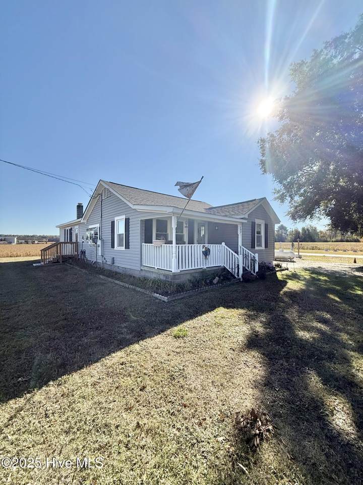 137 Butterfly Lane - Photo 1