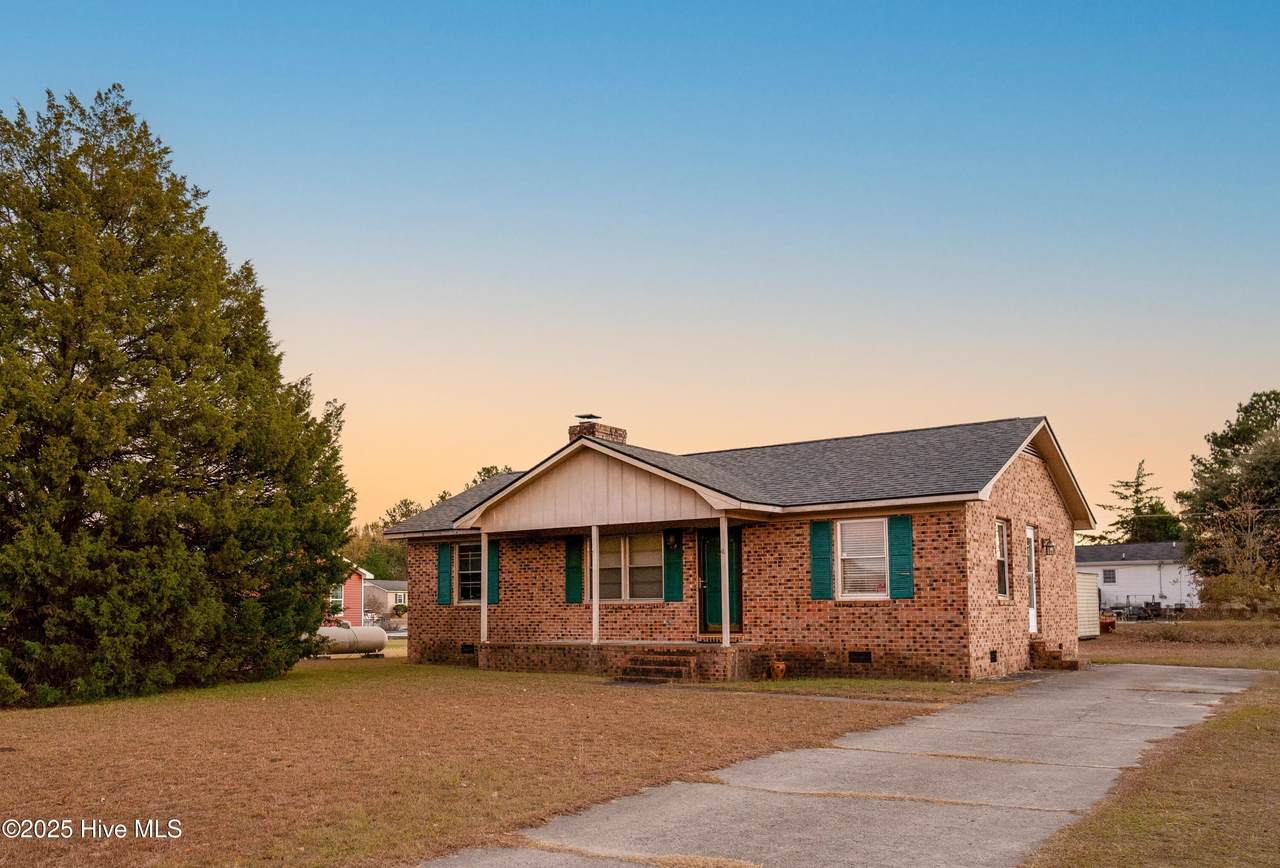 101 Ellenton Avenue - Photo 1